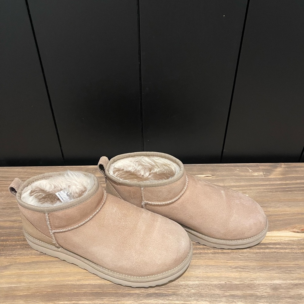 UGG Classic Ultra Mini
